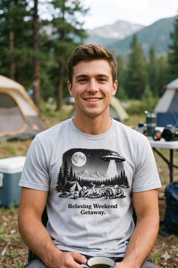 Relaxing Weekend Getaway T-Shirt | Alien Camping Graphic Tee